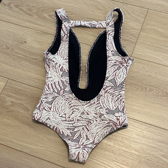 Beach Riot one piece - Picture 2 of 3